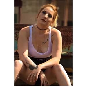 Meet your Posher, Mallory